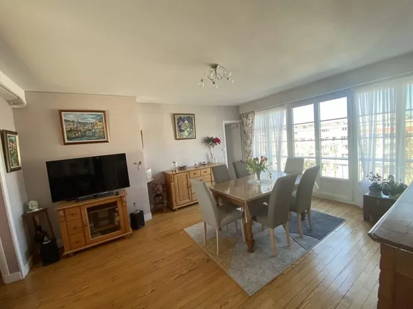 Appartement 4 pièces 76 m²