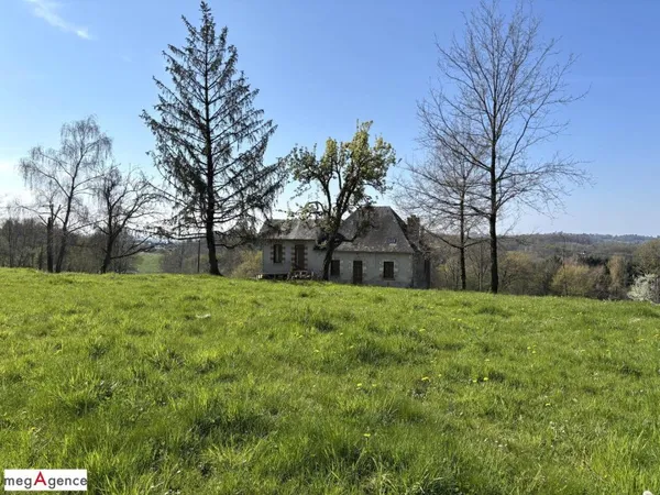 Entre Brive et Tulle- Charmante maison en pierre 3 chambres avec belle vue dégagée
