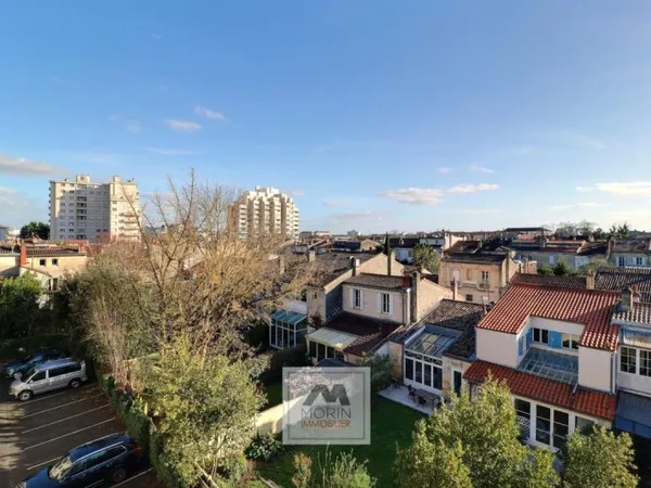 Vends T4 - 80.33m² - Bordeaux 33000