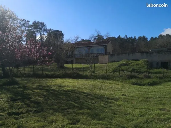 Grande maison de campagne