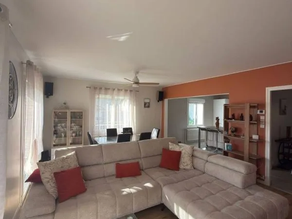 Maison 4 pièces 111 m²