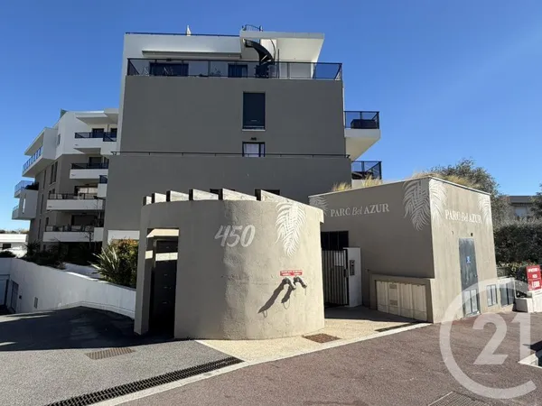 Parking 16 m²