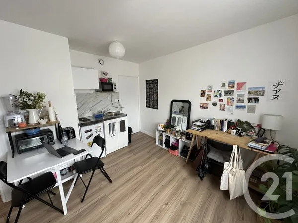 Studio 1 pièce 22 m²