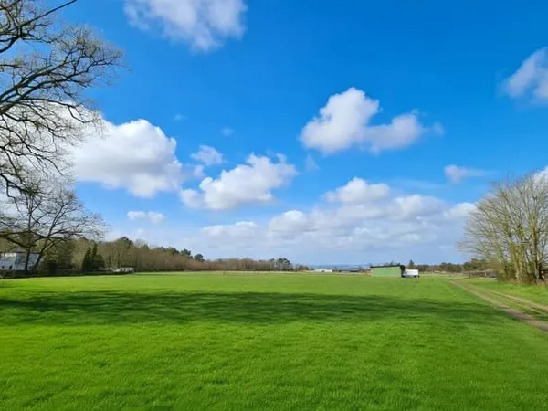 Terrain de 919m² à Ludon-Médoc