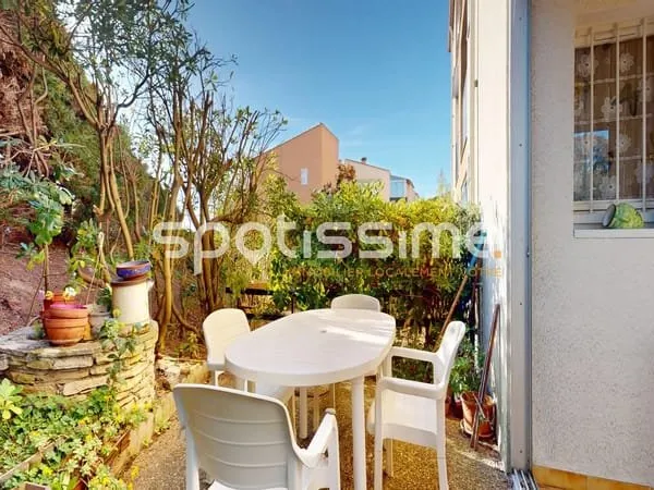 Appartement en rez-de-jardin