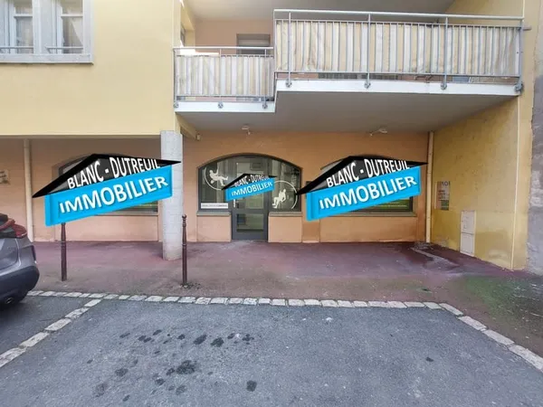 Bureaux 1 pièce 80 m²