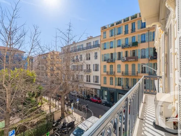 Appartement 5 pièces 209 m²