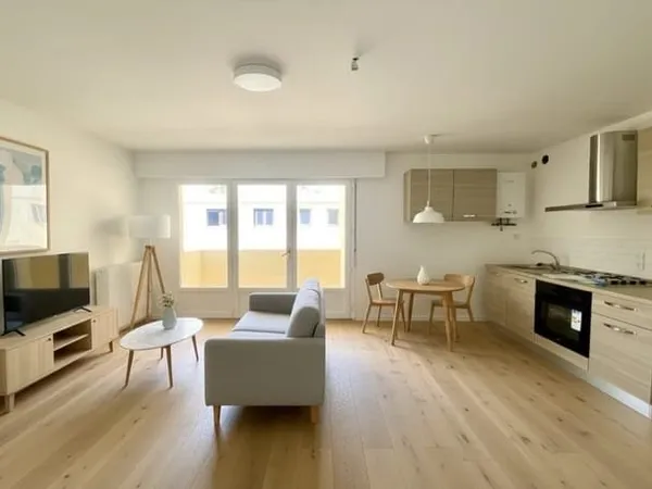 Studio avec terrasse et parking Idéal investisseur ou prim