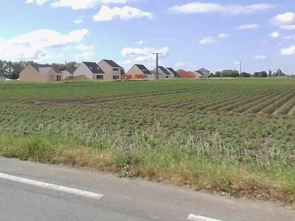 Terrain 380 m²