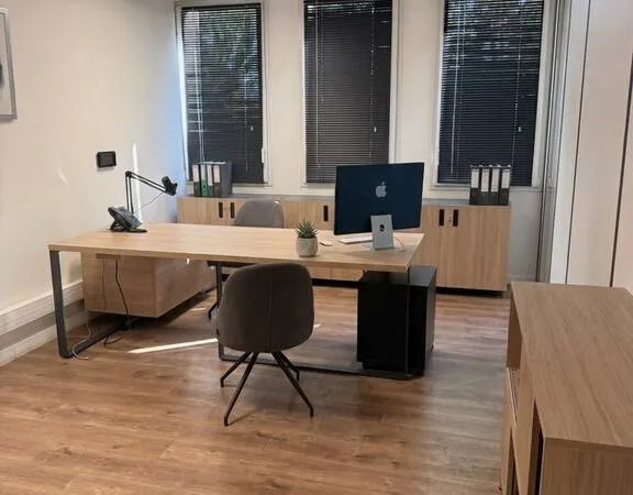 Bureau 15 m²