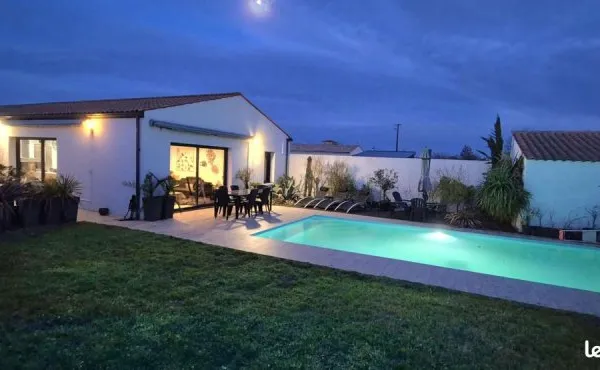 Maison 10 pièces 240 m²