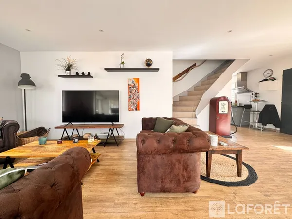 Maison 6 pièces 158 m²