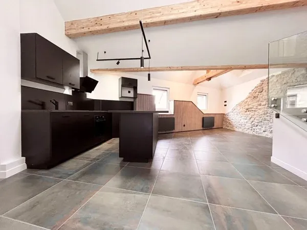 Duplex 5 pièces 77 m²