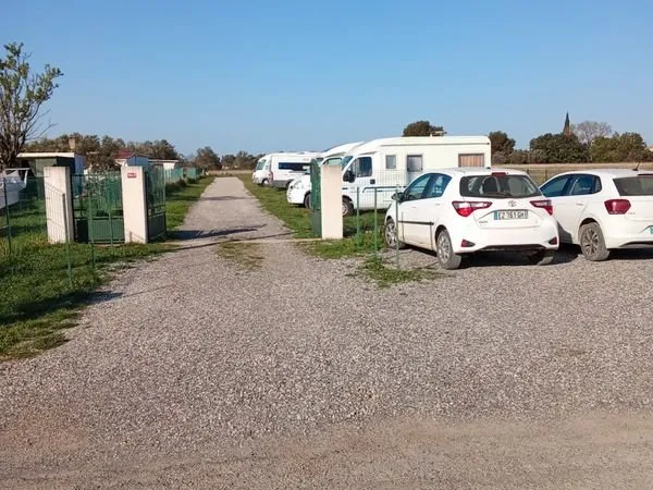 Parking hivernage pour camping car