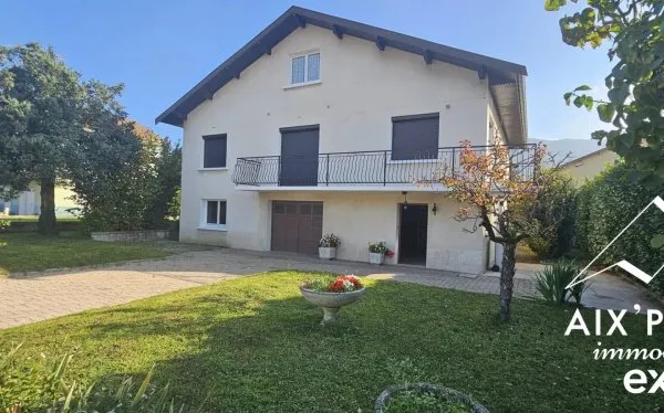 Maison 174m2 sur un terrain de 671m2