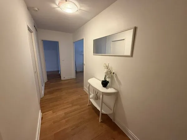 Appartement 4 pièces 82 m²