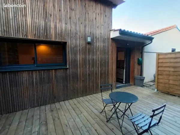 Studio meublé à louer