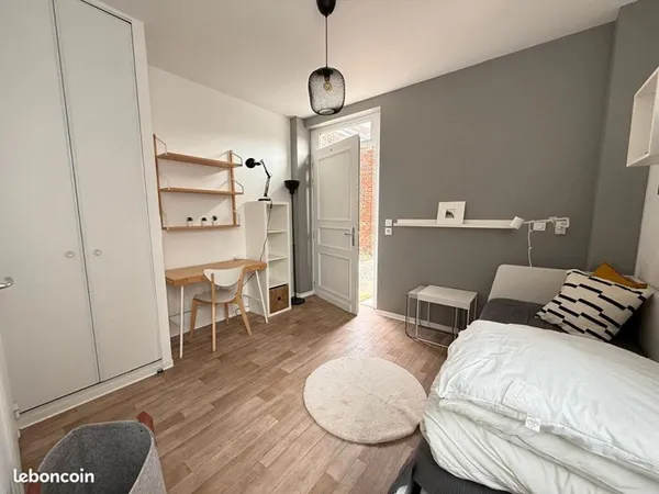 Studio 1 pièce 18 m²