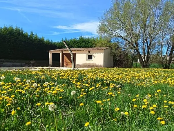 Terrain 1005 m²