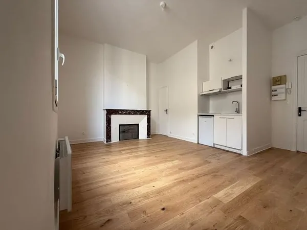 Studio 1 pièce 21 m²