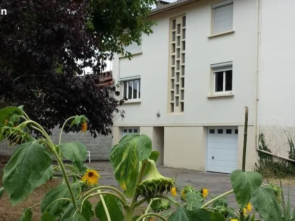 Chambre a louer jardin et parking transport en commun+ gare sncf bordeaux
