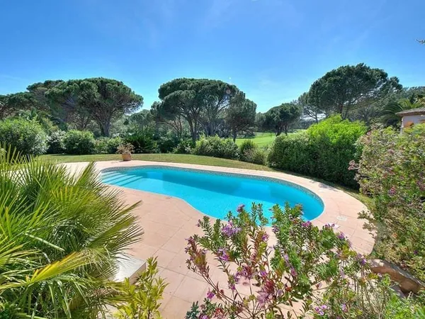 Villa 5 pièces 170 m²