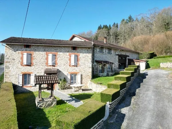 Ensemble Immobilier de 212m²