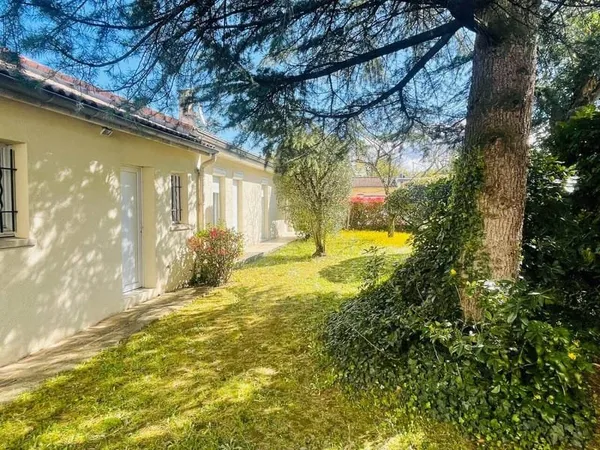 Maison de plain-pied 4 pièces 102 m²