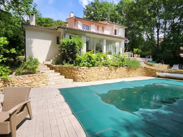 Maison 6 pièces 165 m²
