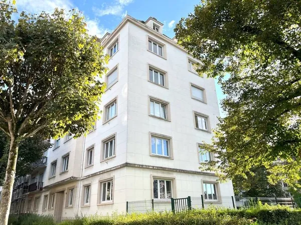 Appartement 4 pièces 105 m²