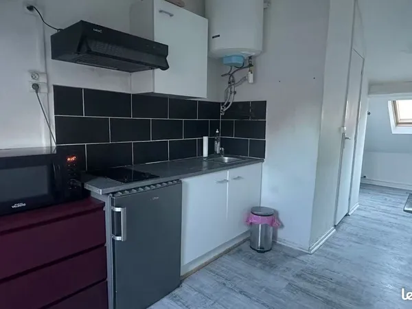 Studio meublé - Lille Moulins - Proche Université et métro Porte d'Arras