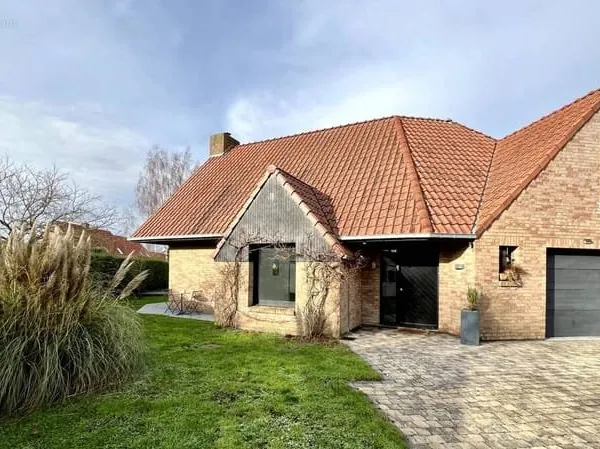 Maison 5 pièces 162 m²