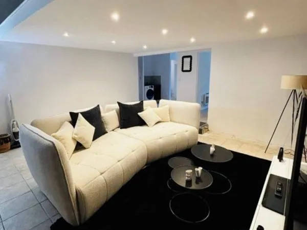 Appartement 3 pièces 95 m²