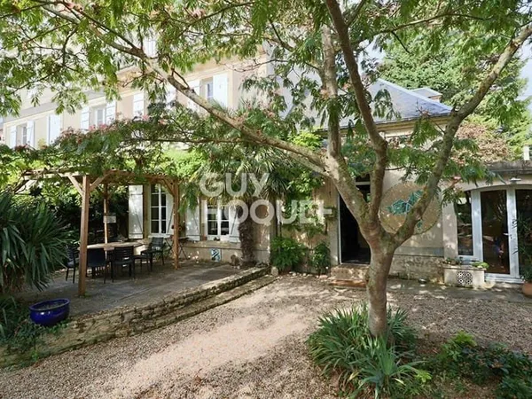 Maison 8 pièces 224 m²