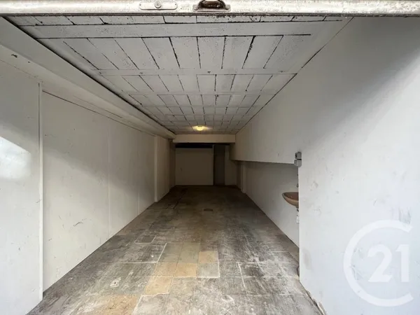 Parking/Garage/Box 40 m²