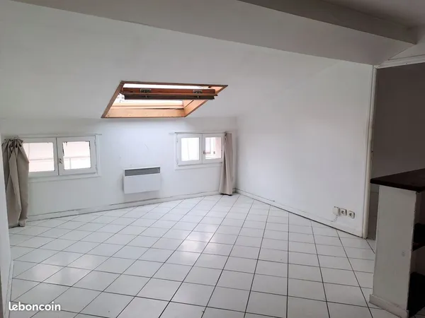 GRAND STUDIO àLYON CENTRE 69001