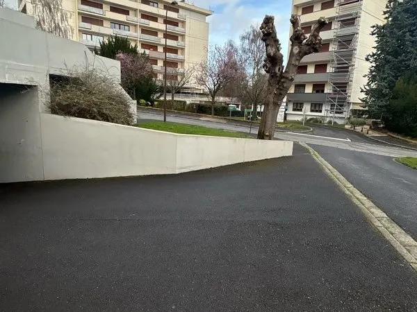 Location emplacement de parking