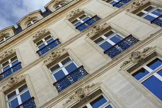 IMMEUBLE HOSPITALIER