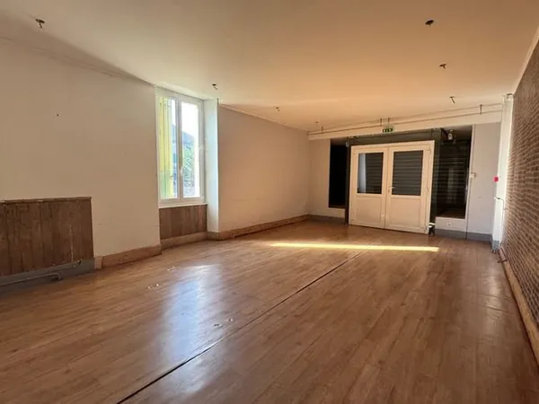 Local commercial 72 m²