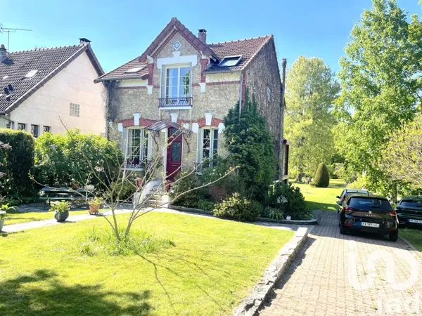Maison 9 pièces 200 m²