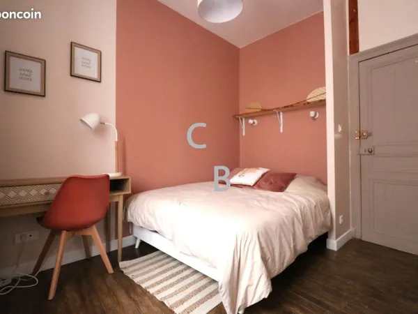 Chambres confortables dans maison en colocation Niort proche centre gare hopital