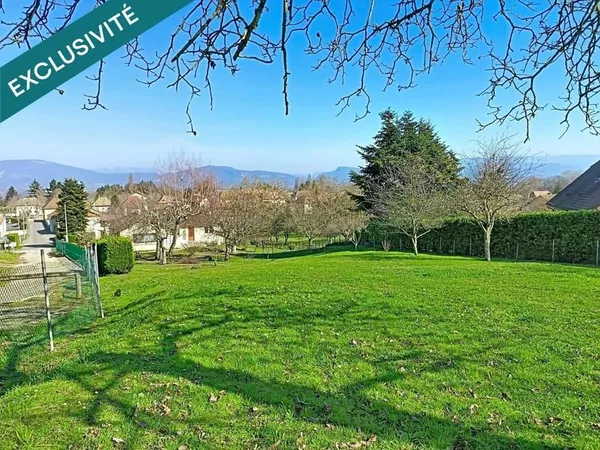 Terrain constructible VIABILISÉ 841 m²
