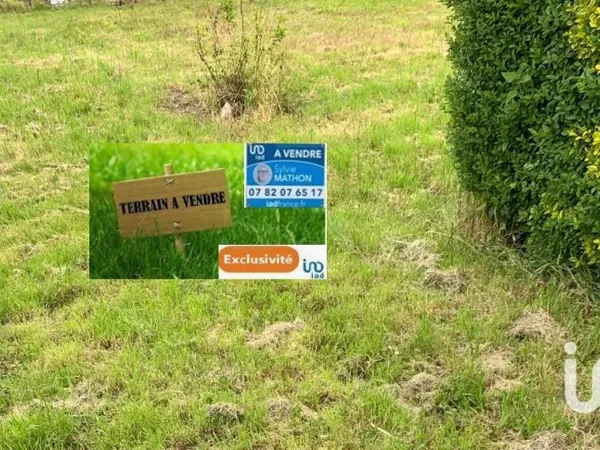 Terrain 1075 m²