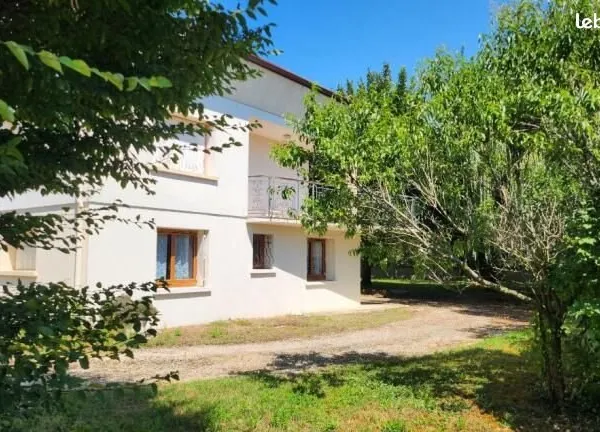 Appartement 5 pièces 100 m²