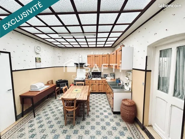 Propriété 6 pièces 81 m²