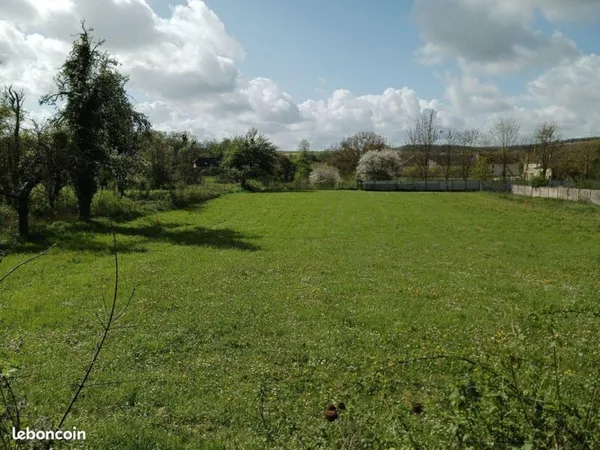 Terrain 2408 m² Bourguignons