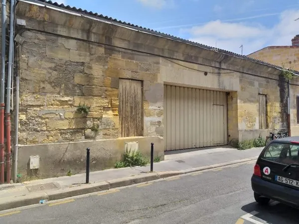 Garage 10 m²