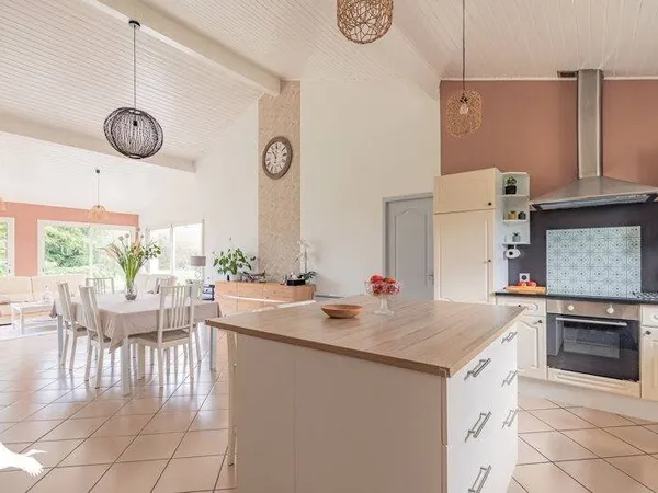 Maison de plain-pied 5 pièces 110 m²