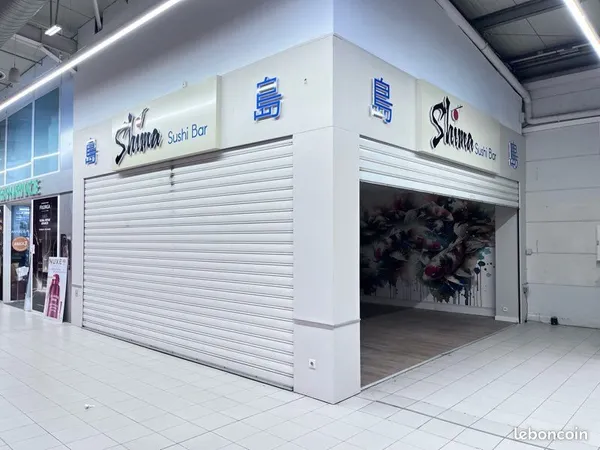 Local de 34 m2 dans centre commercial à Calvi