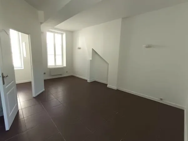 Studio 1 pièce 26 m²